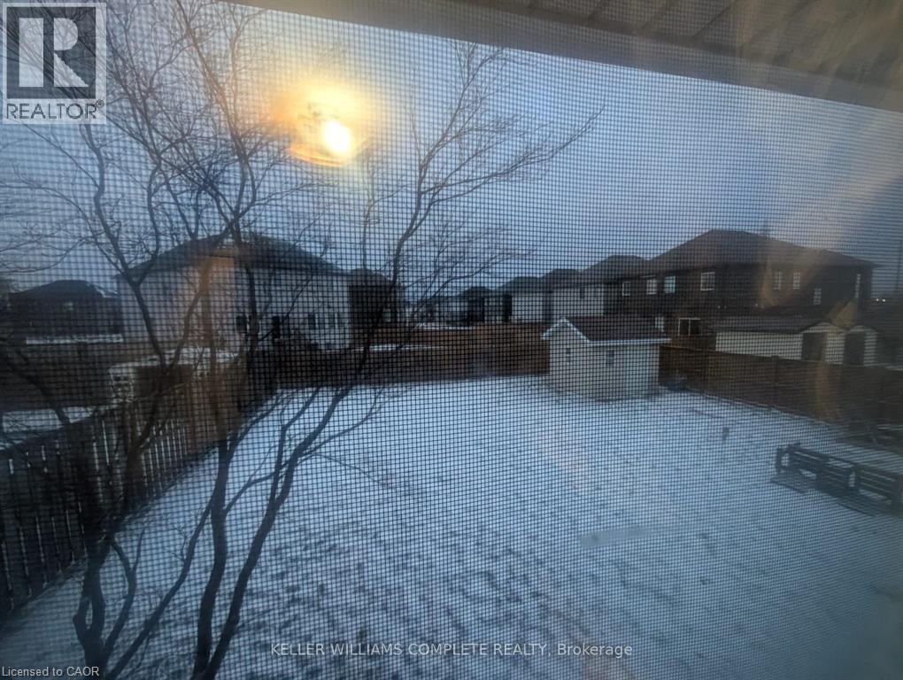 63 Robert Street, Welland, Ontario  L3B 5T8 - Photo 3 - 40795038