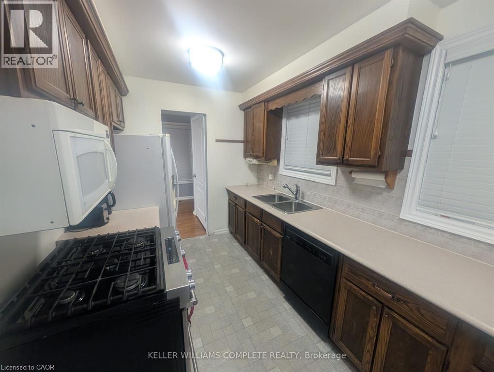 63 Robert Street, Welland, Ontario  L3B 5T8 - Photo 7 - 40795038