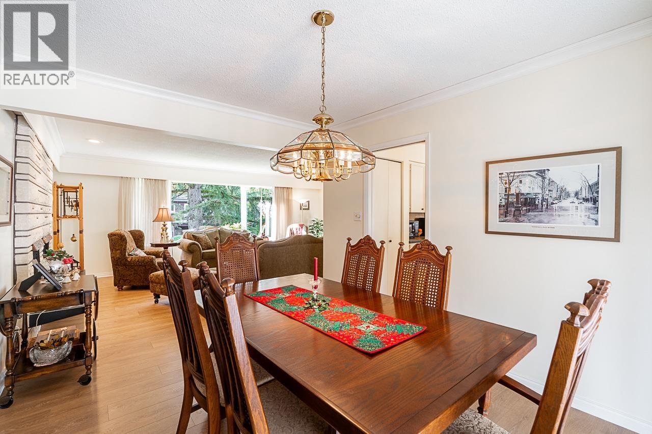 3382 Fairland Court, Burnaby, British Columbia  V5A 3B8 - Photo 11 - R3085689