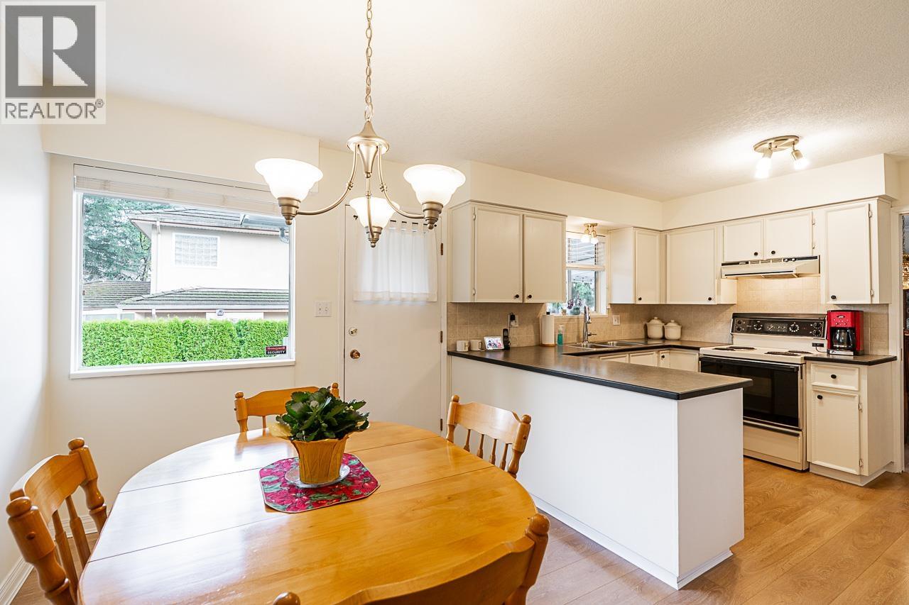 3382 Fairland Court, Burnaby, British Columbia  V5A 3B8 - Photo 17 - R3085689