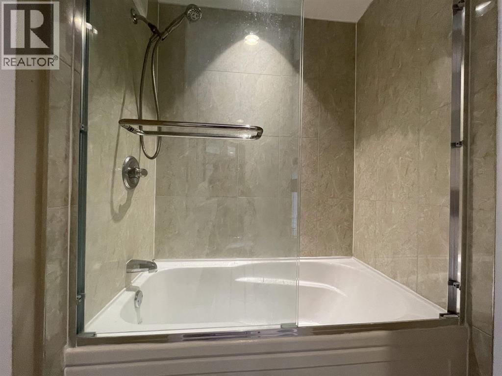 6560 Lynsa Lane, Richmond, British Columbia  V7C 3K6 - Photo 8 - R3085737