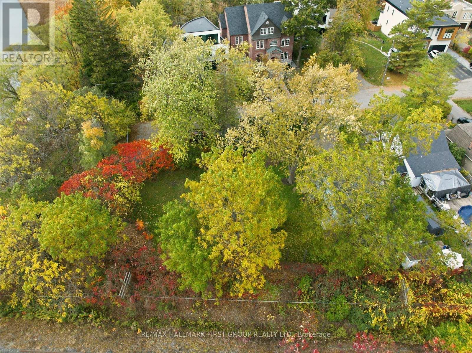 313 Dyson Road, Pickering, Ontario  L1W 2N1 - Photo 17 - E12751310