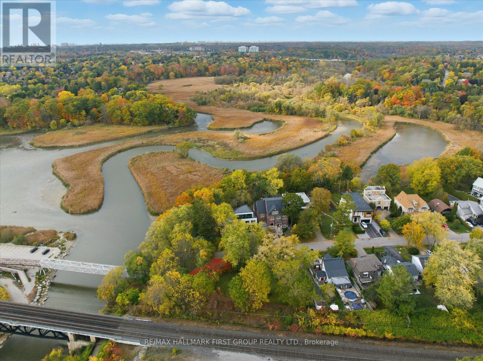 313 Dyson Road, Pickering, Ontario  L1W 2N1 - Photo 22 - E12751310