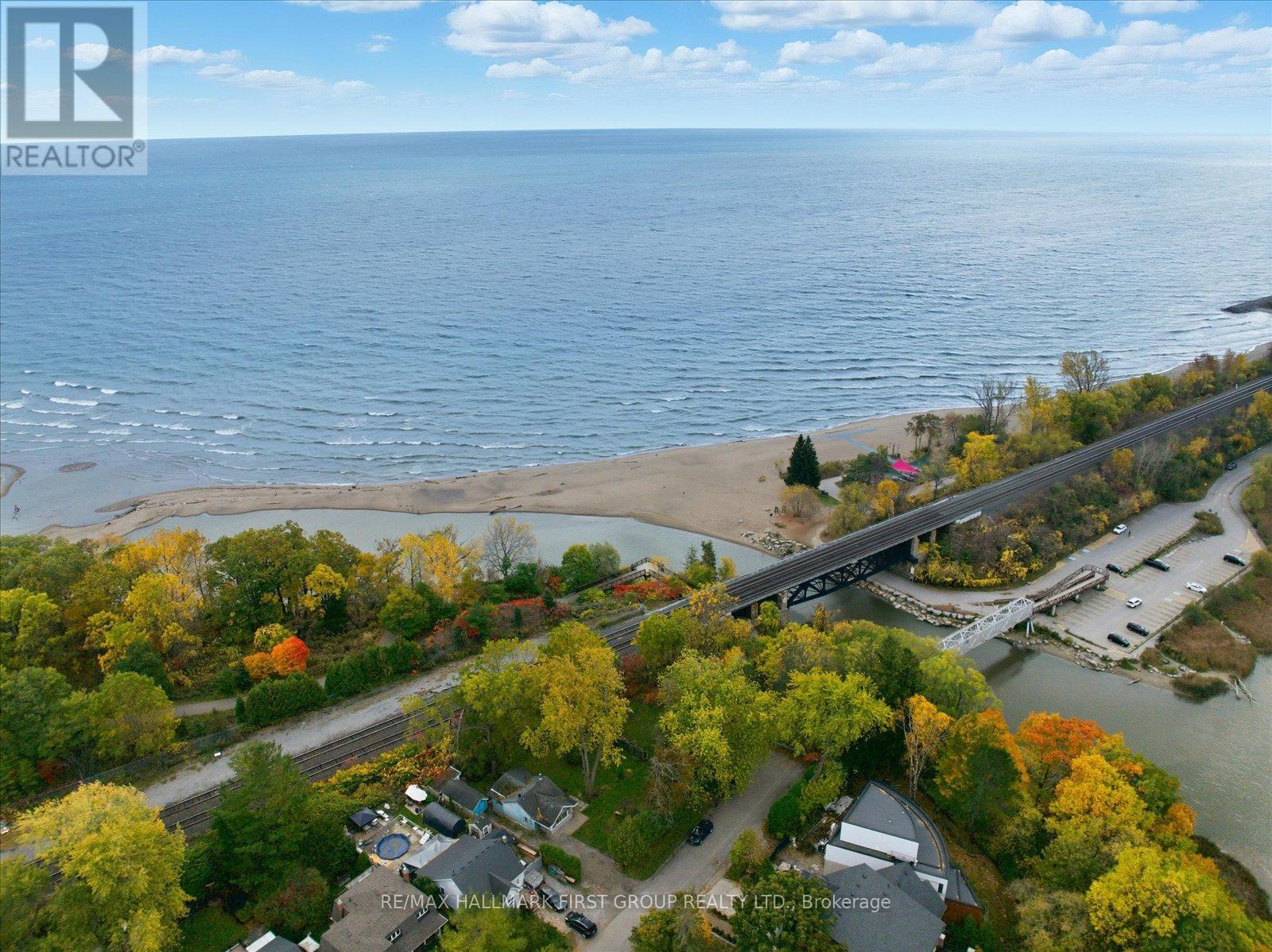 313 Dyson Road, Pickering, Ontario  L1W 2N1 - Photo 23 - E12751310