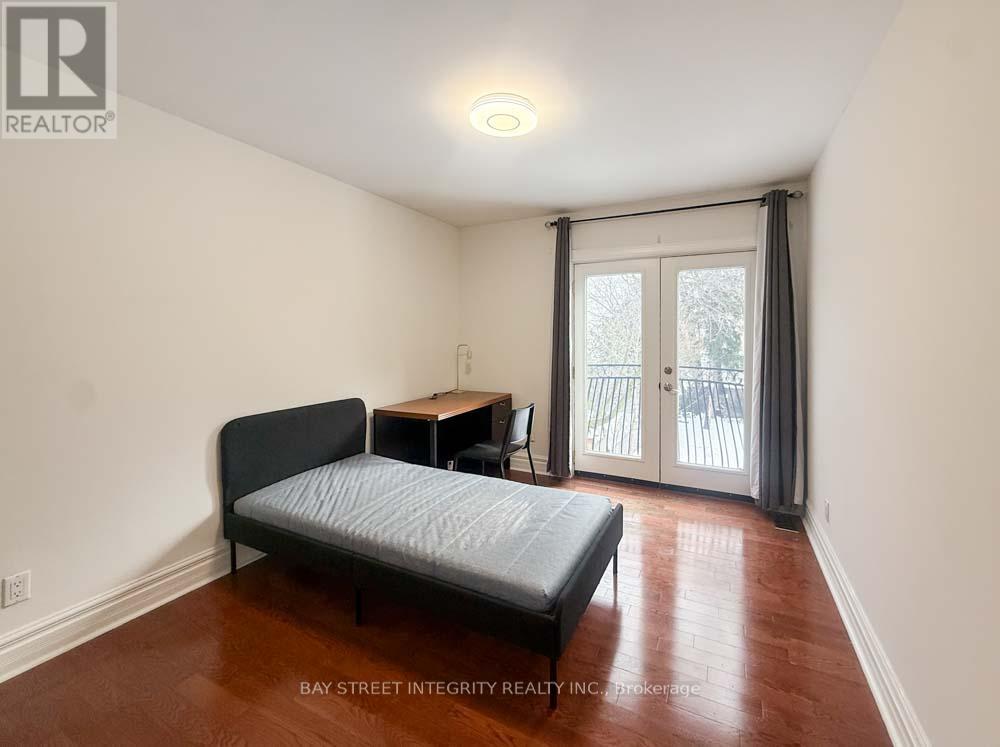 Unit 1 - 275 Estelle Avenue, Toronto, Ontario  M2N 5J4 - Photo 5 - C12685078