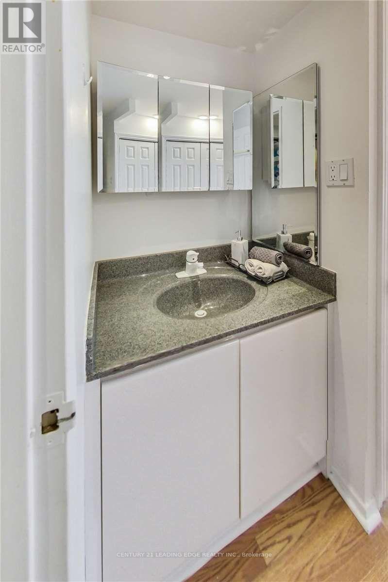 301 - 1555 Finch Avenue E, Toronto, Ontario  M2J 4X9 - Photo 25 - C12735916