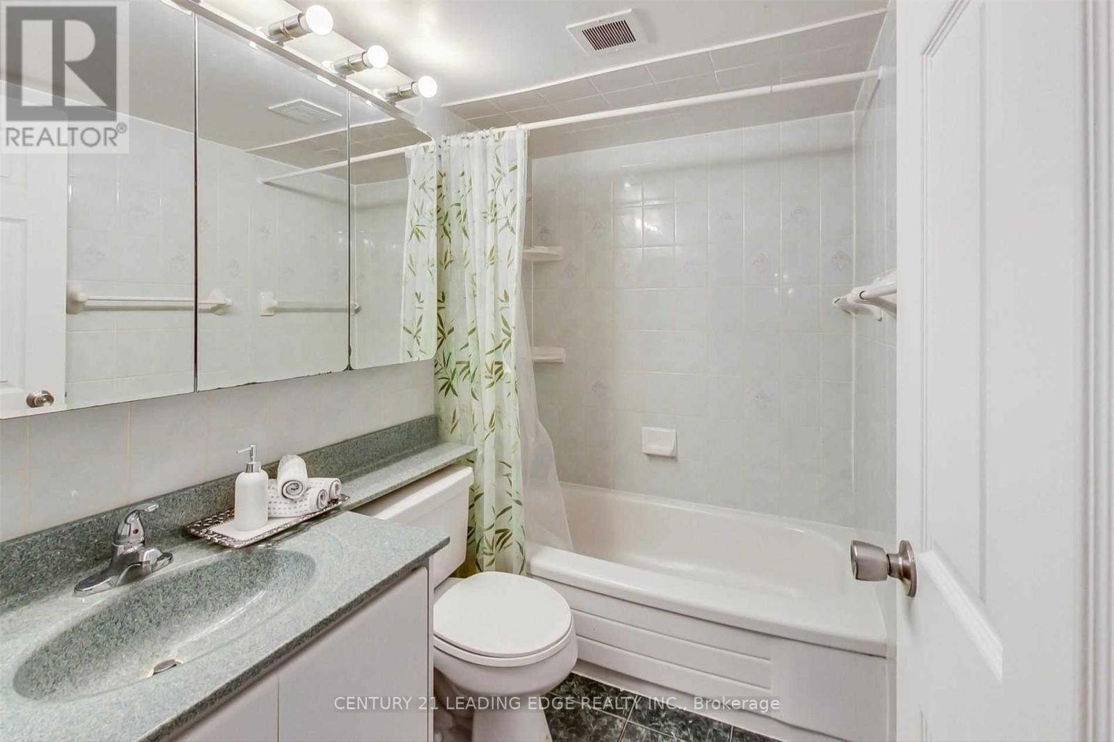 301 - 1555 Finch Avenue E, Toronto, Ontario  M2J 4X9 - Photo 33 - C12735916