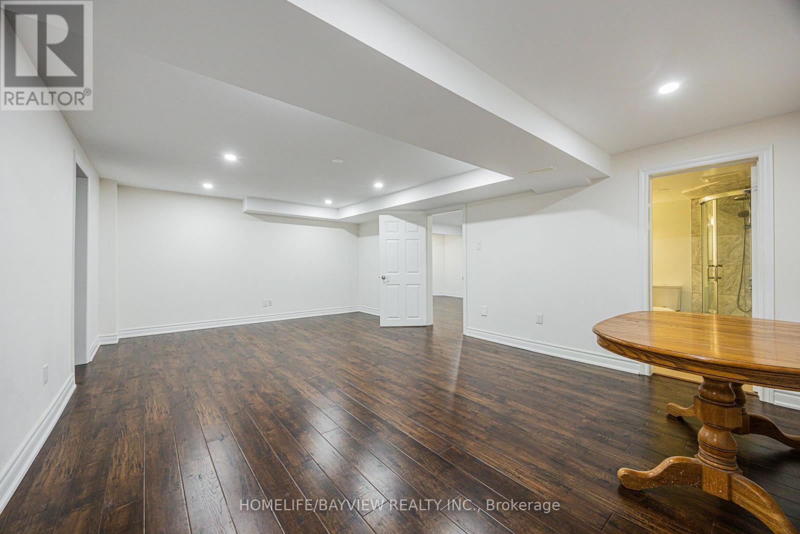 11 Wendover Court, Richmond Hill (Bayview Hill), Ontario  L4B 3G4 - Photo 37 - N12751298