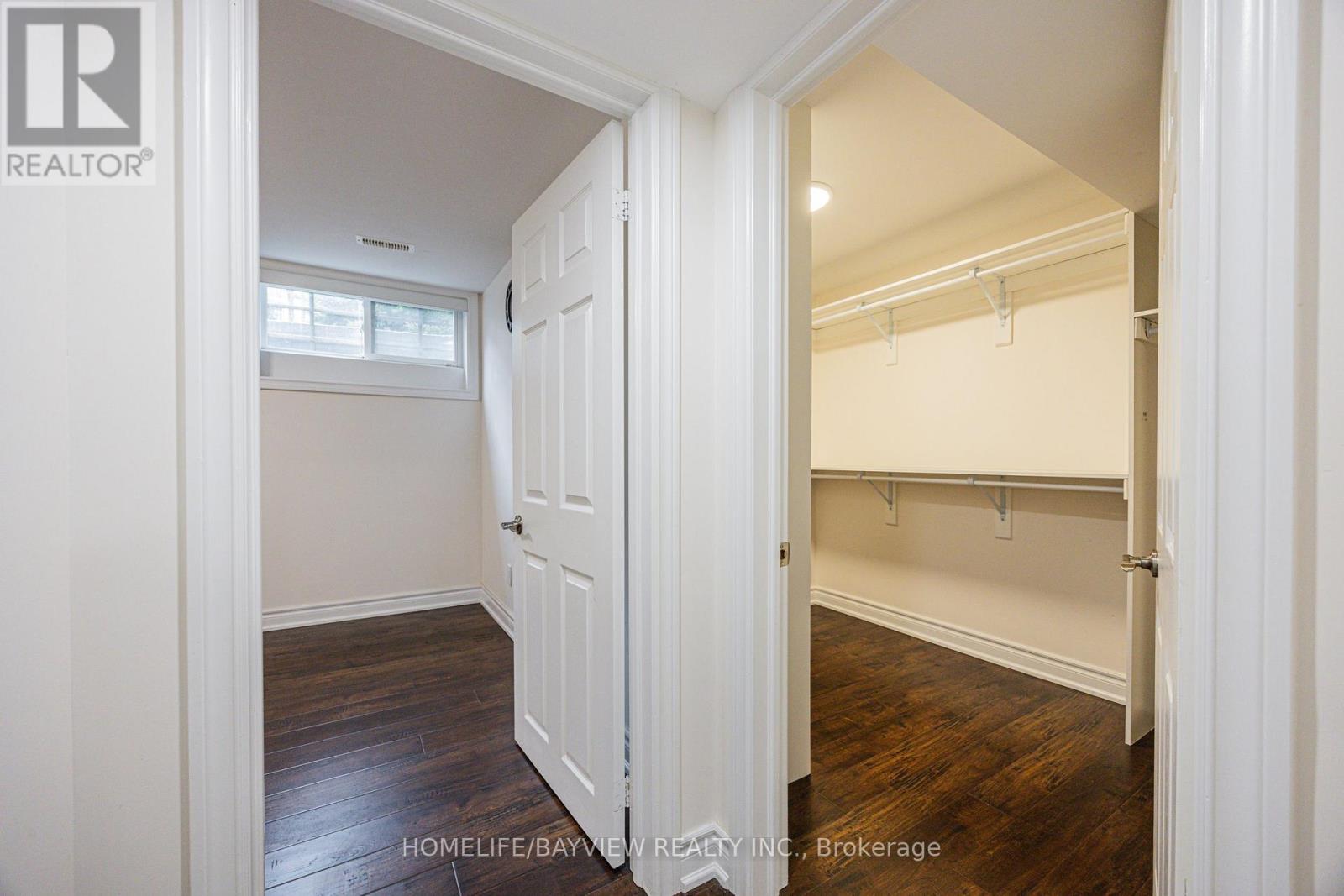 11 Wendover Court, Richmond Hill (Bayview Hill), Ontario  L4B 3G4 - Photo 38 - N12751298