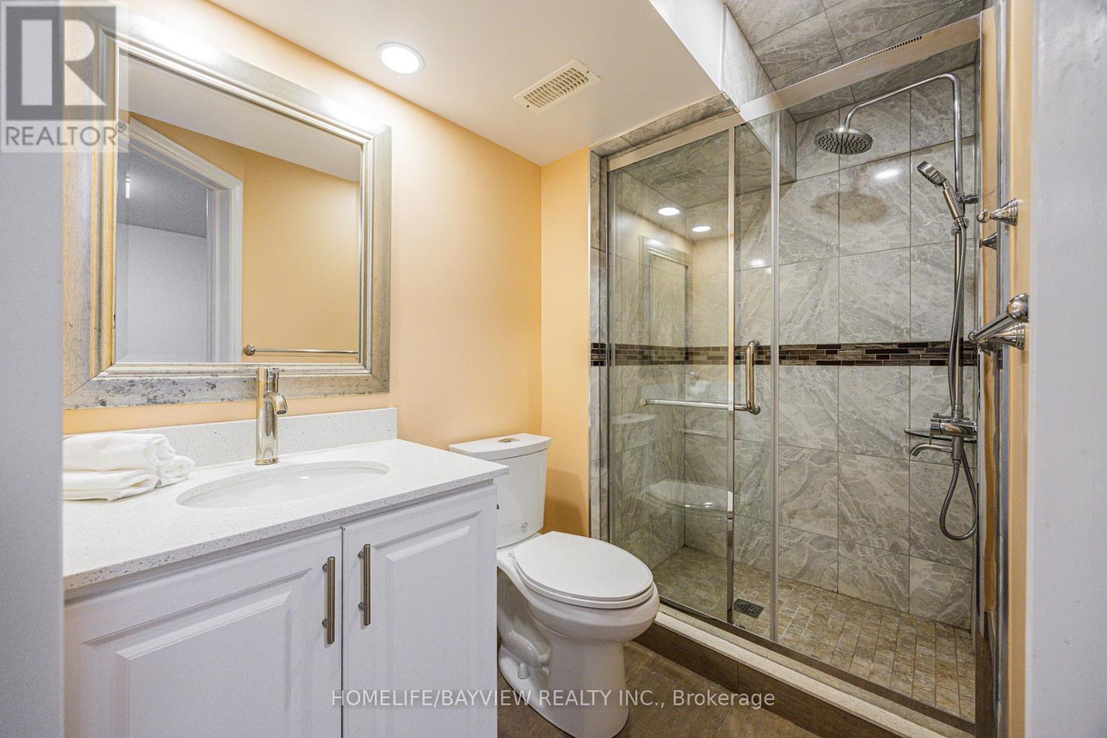 11 Wendover Court, Richmond Hill (Bayview Hill), Ontario  L4B 3G4 - Photo 40 - N12751298