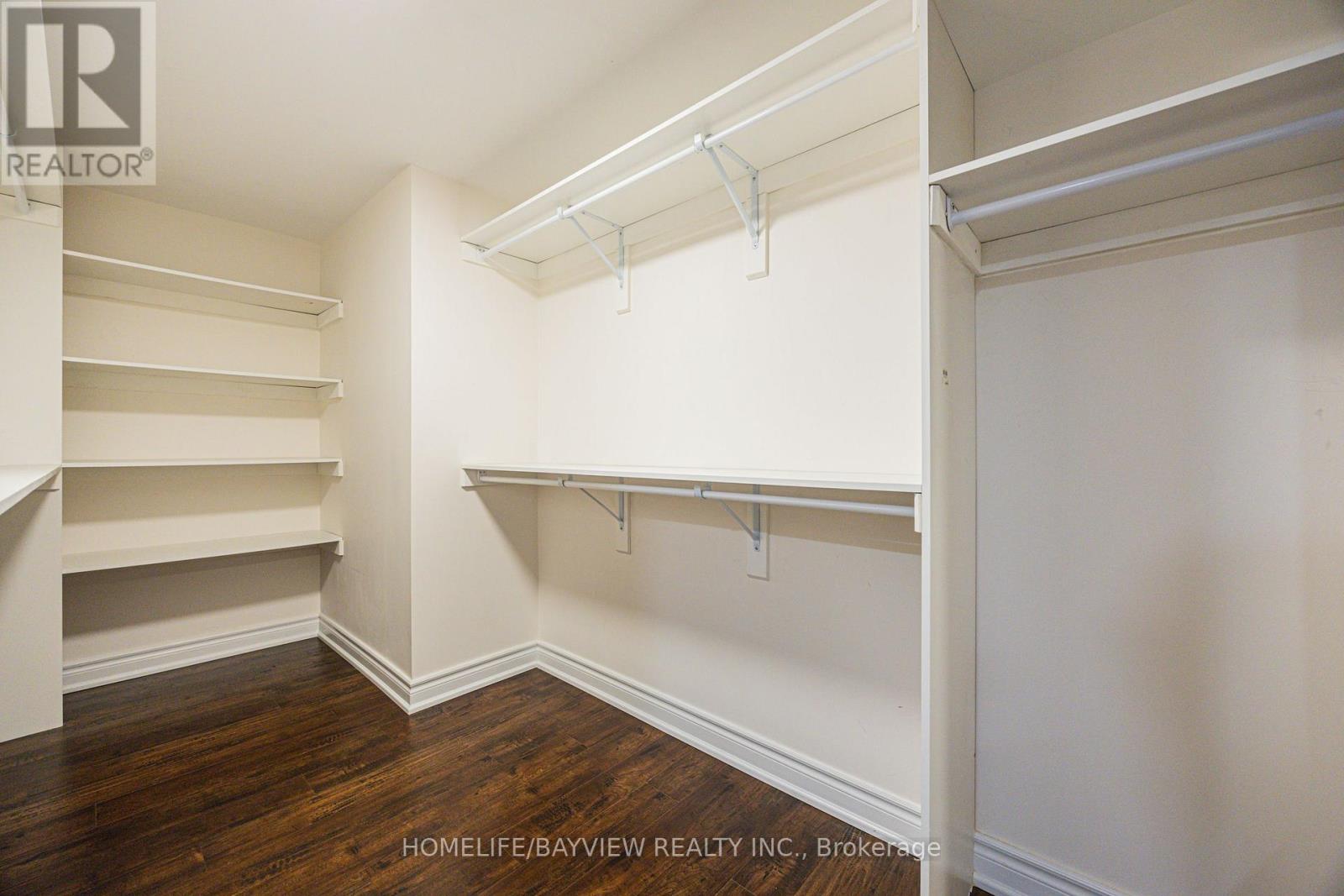 11 Wendover Court, Richmond Hill (Bayview Hill), Ontario  L4B 3G4 - Photo 41 - N12751298