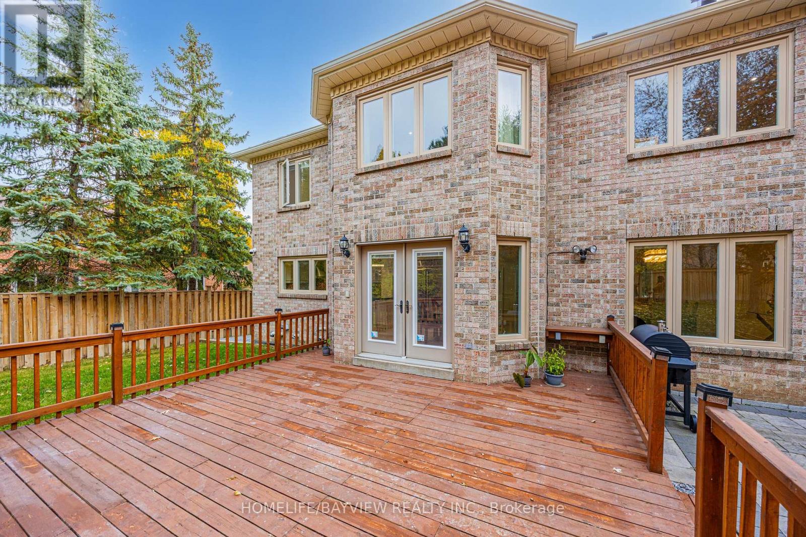 11 Wendover Court, Richmond Hill (Bayview Hill), Ontario  L4B 3G4 - Photo 45 - N12751298