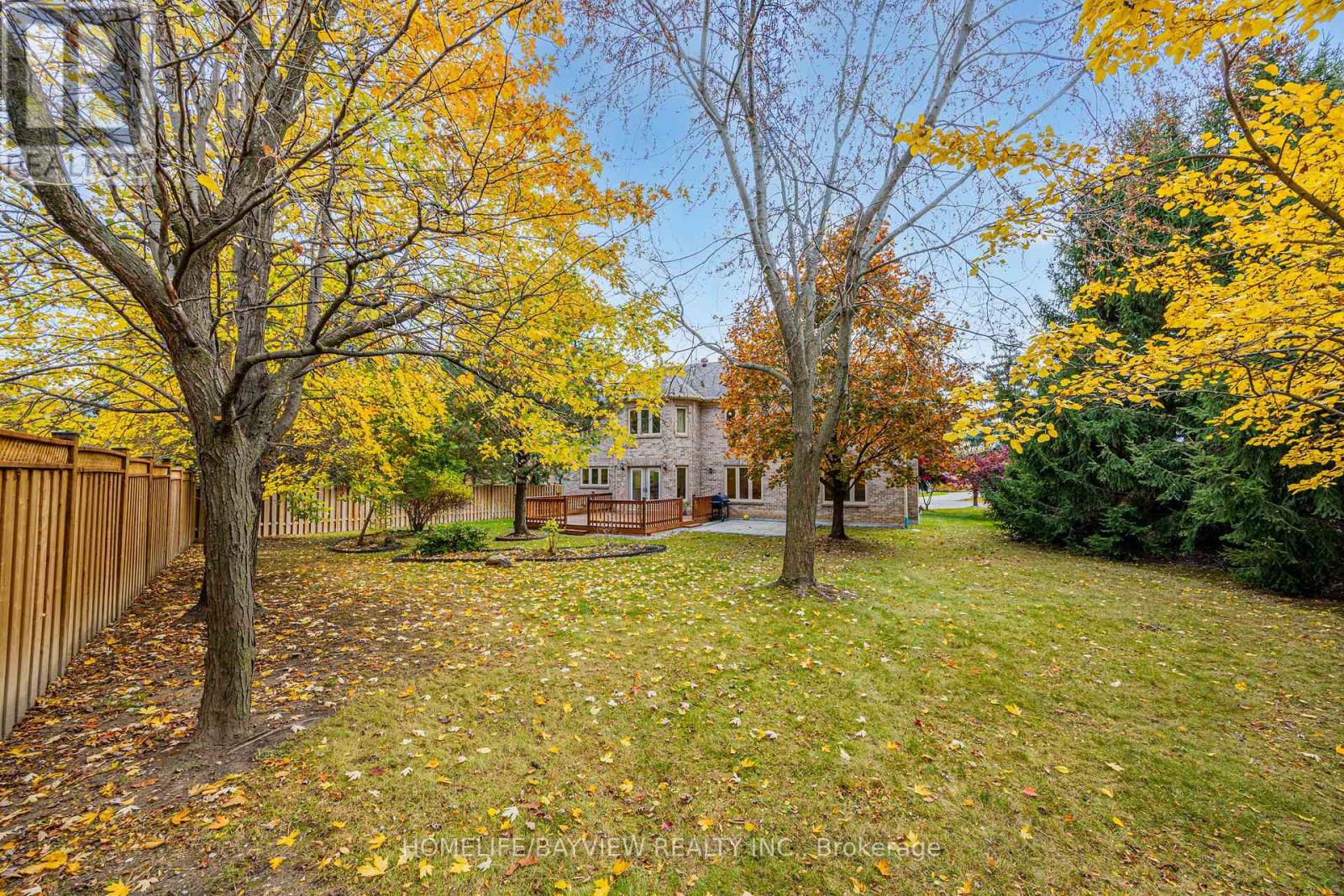 11 Wendover Court, Richmond Hill (Bayview Hill), Ontario  L4B 3G4 - Photo 46 - N12751298