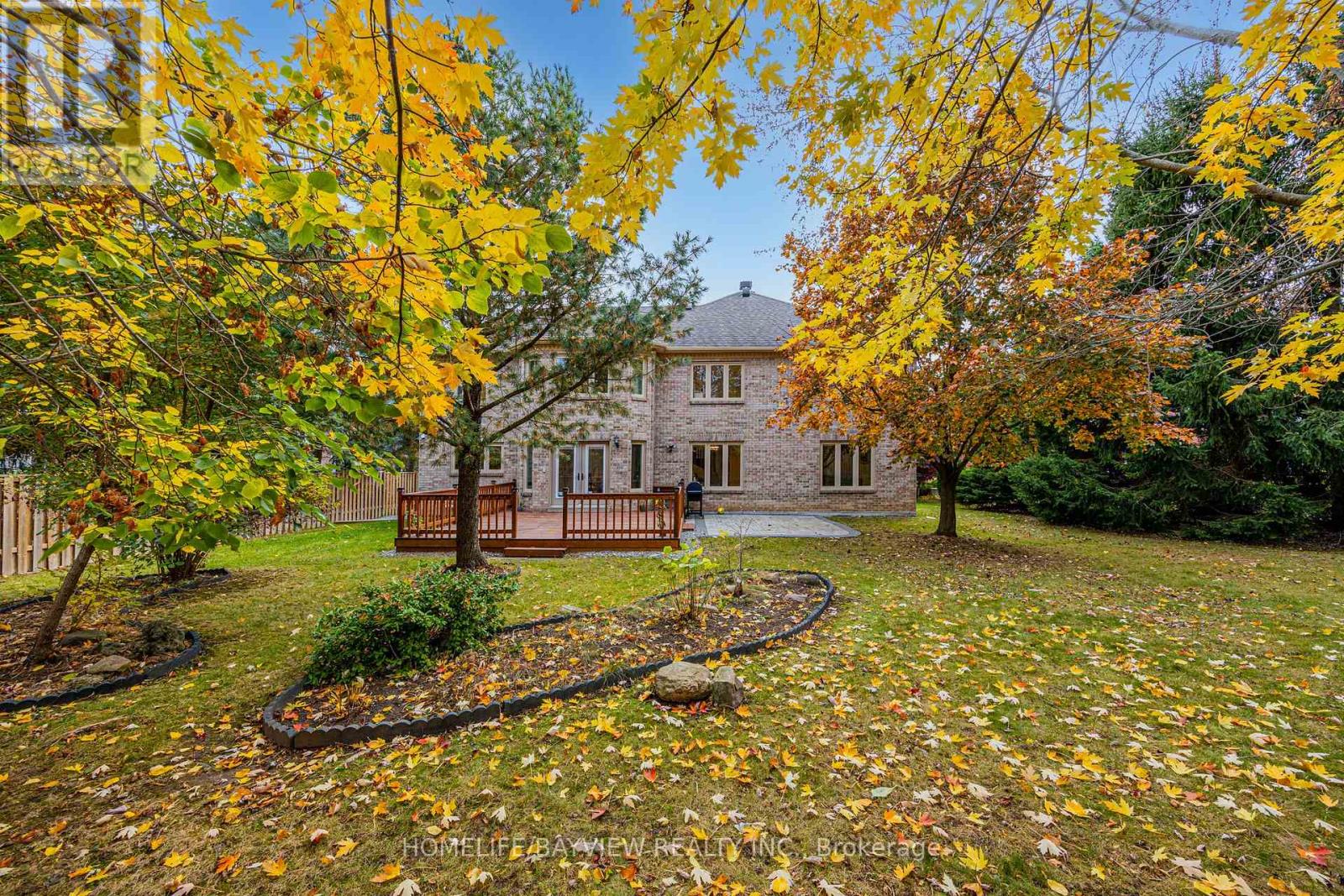 11 Wendover Court, Richmond Hill (Bayview Hill), Ontario  L4B 3G4 - Photo 47 - N12751298