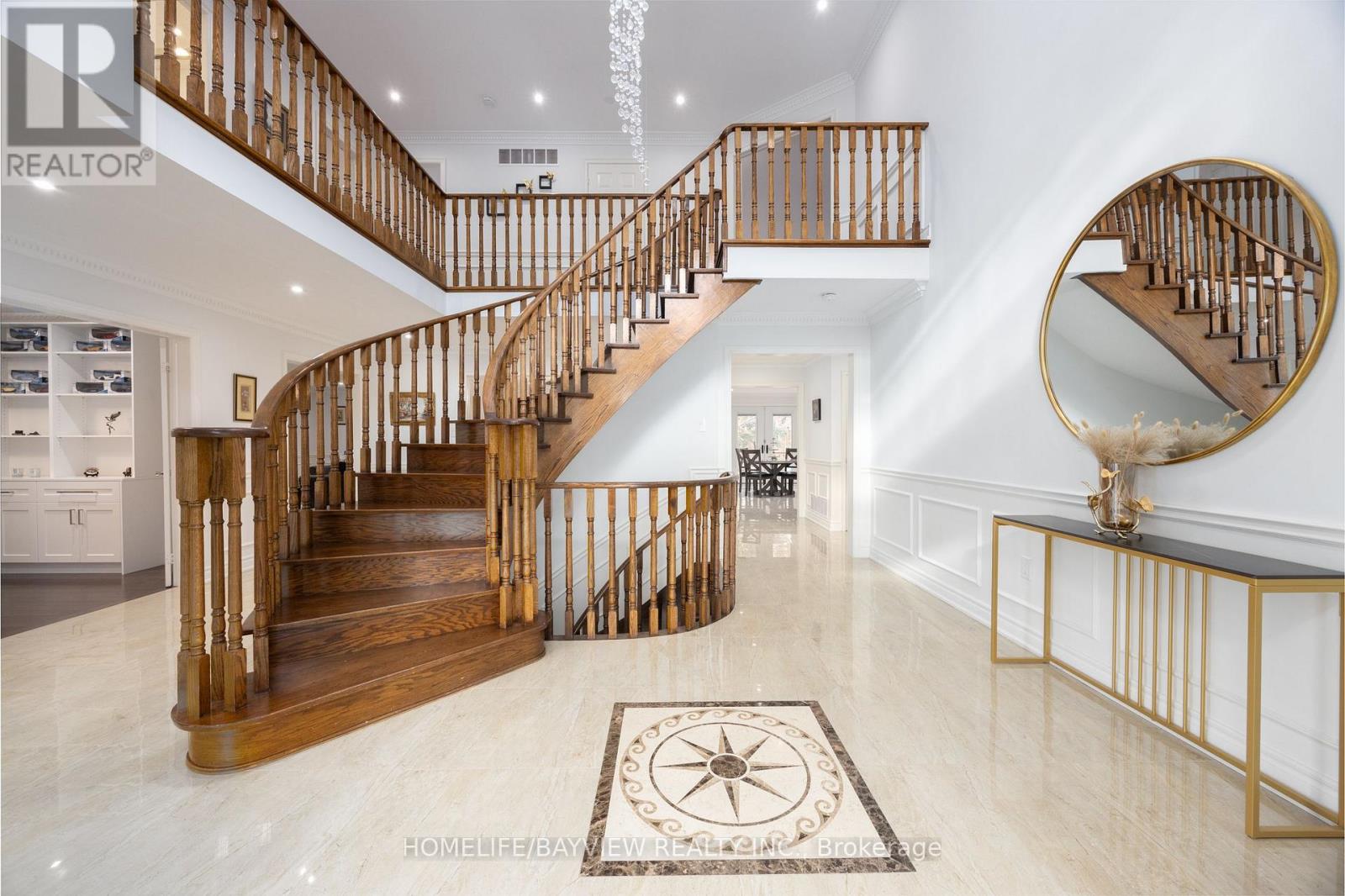 11 Wendover Court, Richmond Hill (Bayview Hill), Ontario  L4B 3G4 - Photo 9 - N12751298