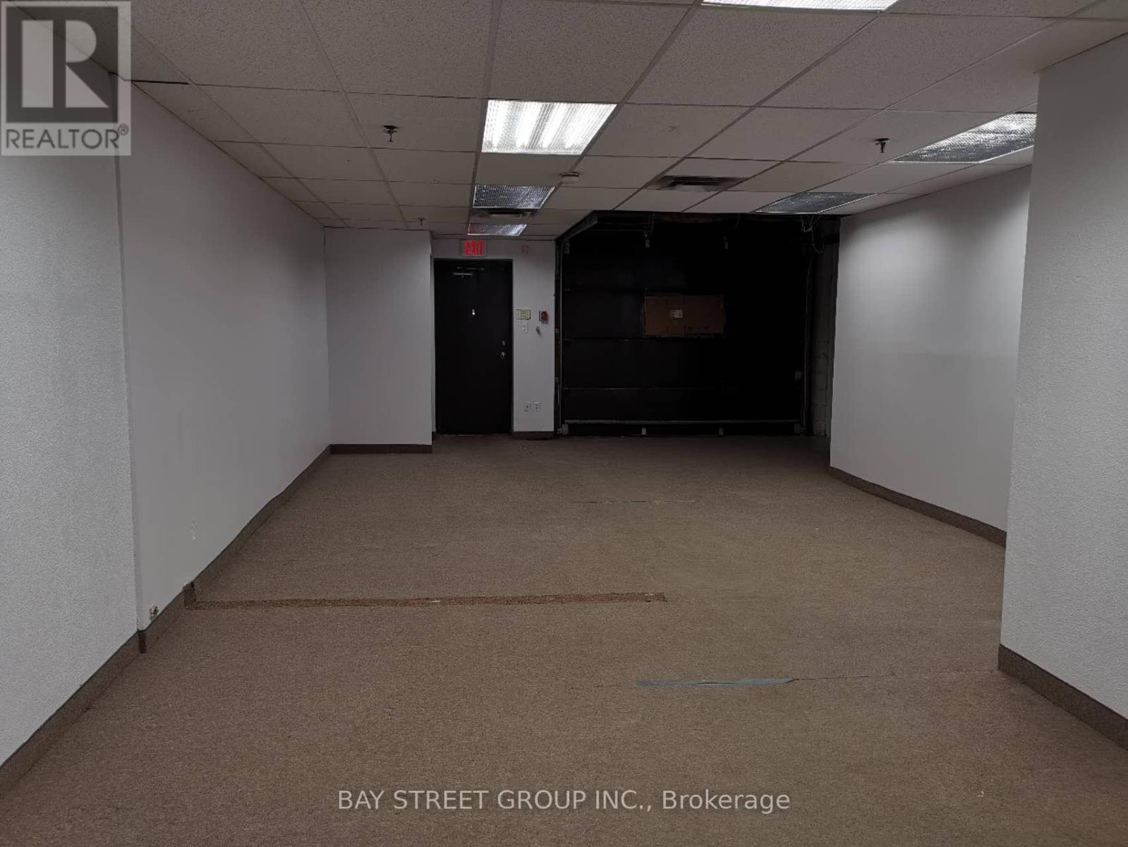 4 - 400 Esna Park Drive, Markham (Milliken Mills West), Ontario  L3R 1G5 - Photo 4 - N12751306