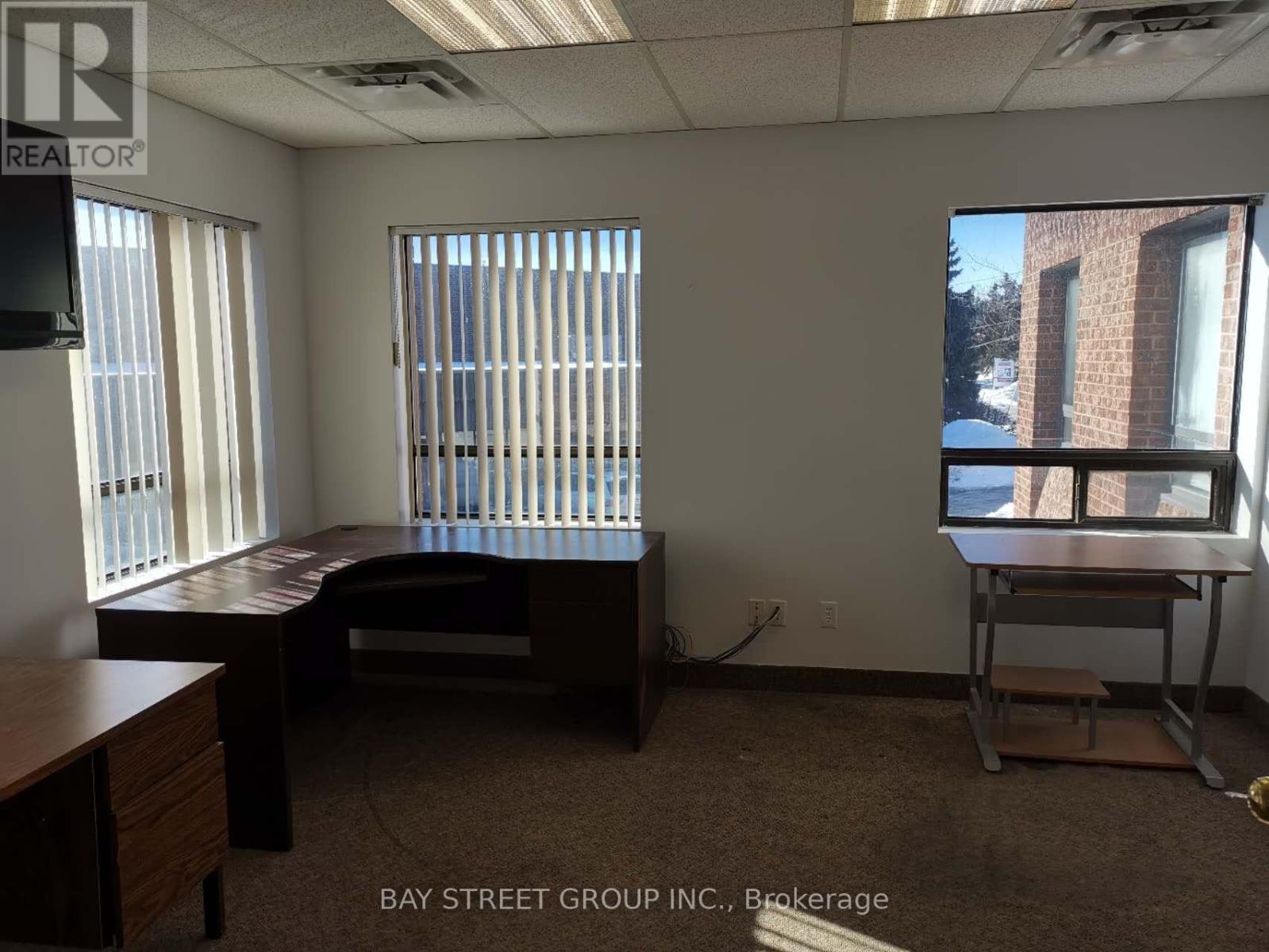 4 - 400 Esna Park Drive, Markham (Milliken Mills West), Ontario  L3R 1G5 - Photo 6 - N12751306