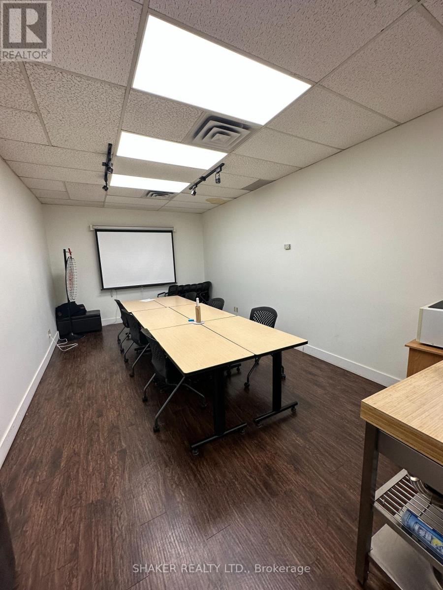 424 Catherine Street, Ottawa, Ontario  K1R 5T8 - Photo 10 - X12723100