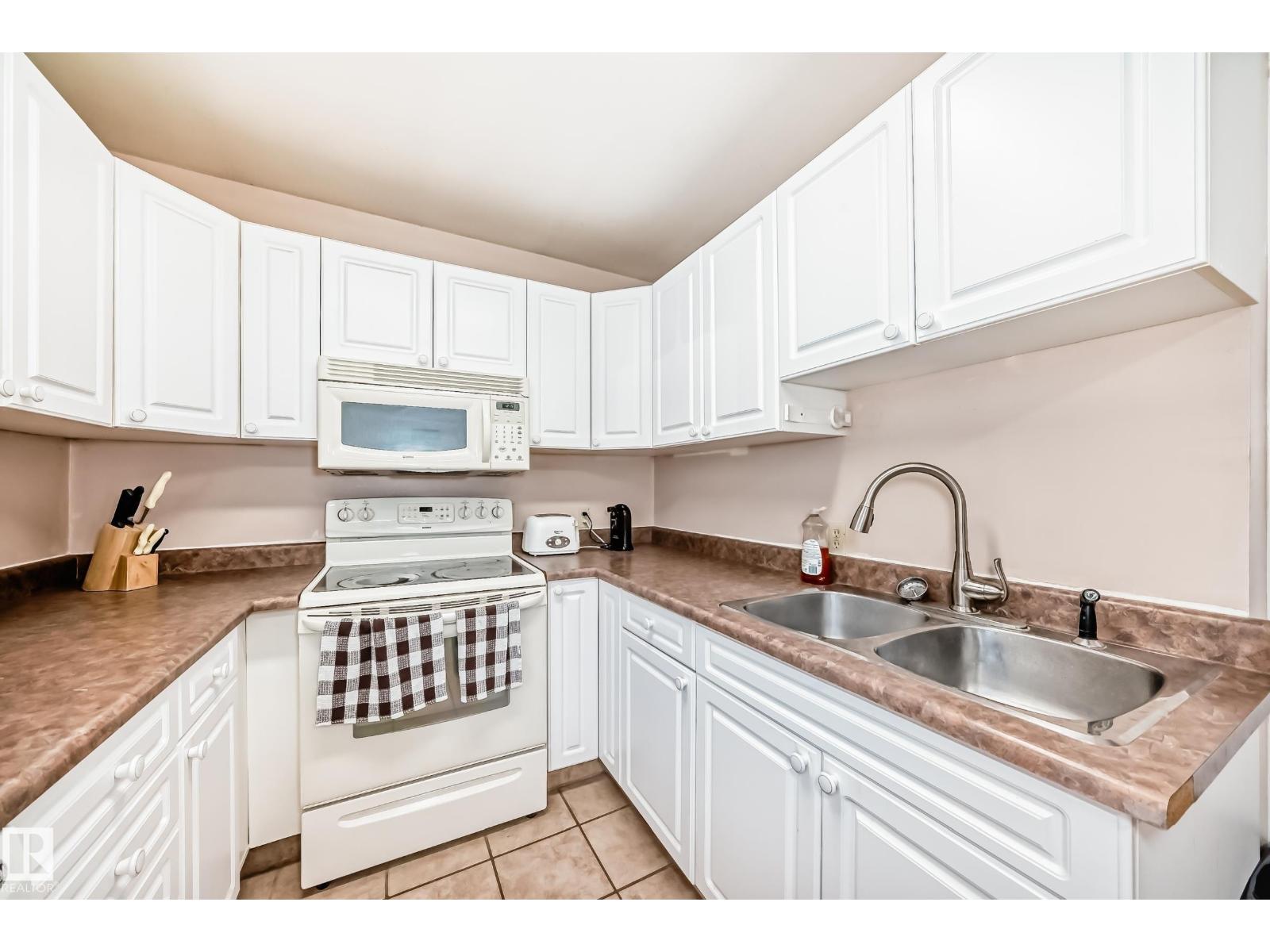 26 Louisbourg Pl, St. Albert, Alberta  T8N 4L5 - Photo 9 - E4470168