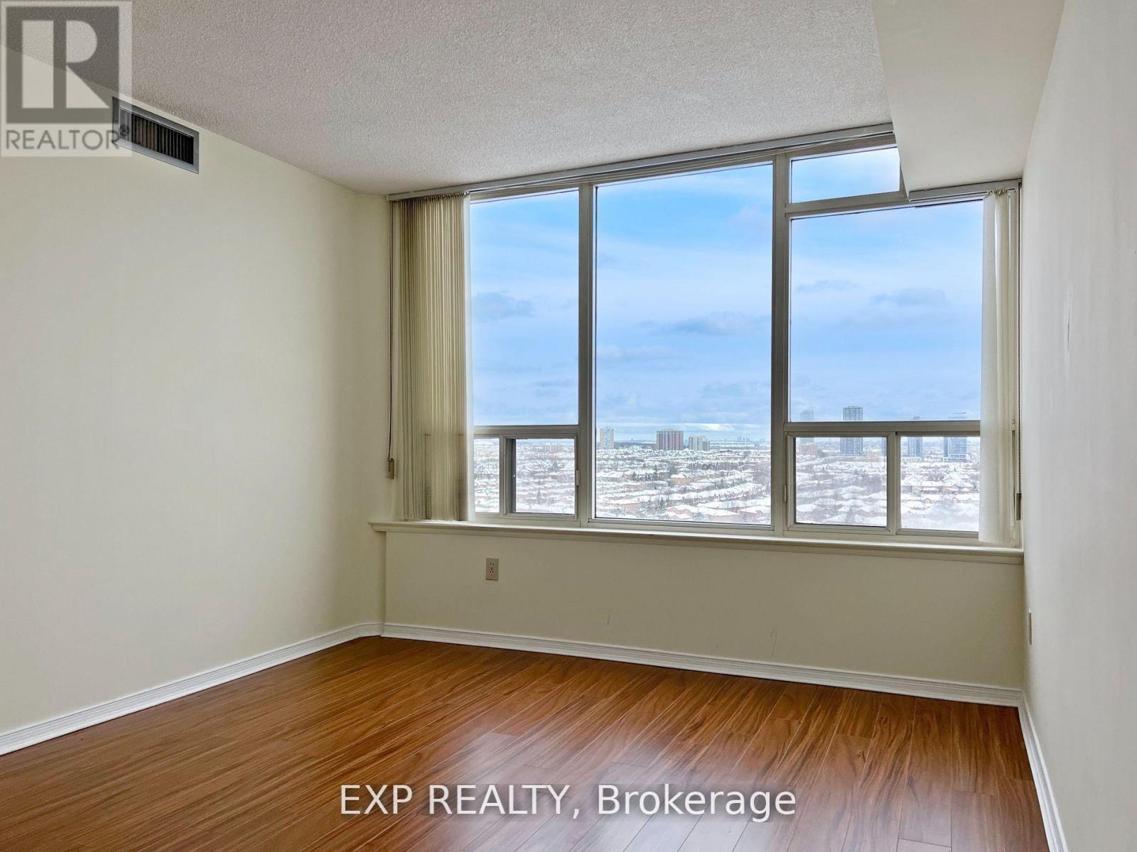 1507 - 700 Constellation Drive, Mississauga, Ontario  L5R 3G8 - Photo 3 - W12751286