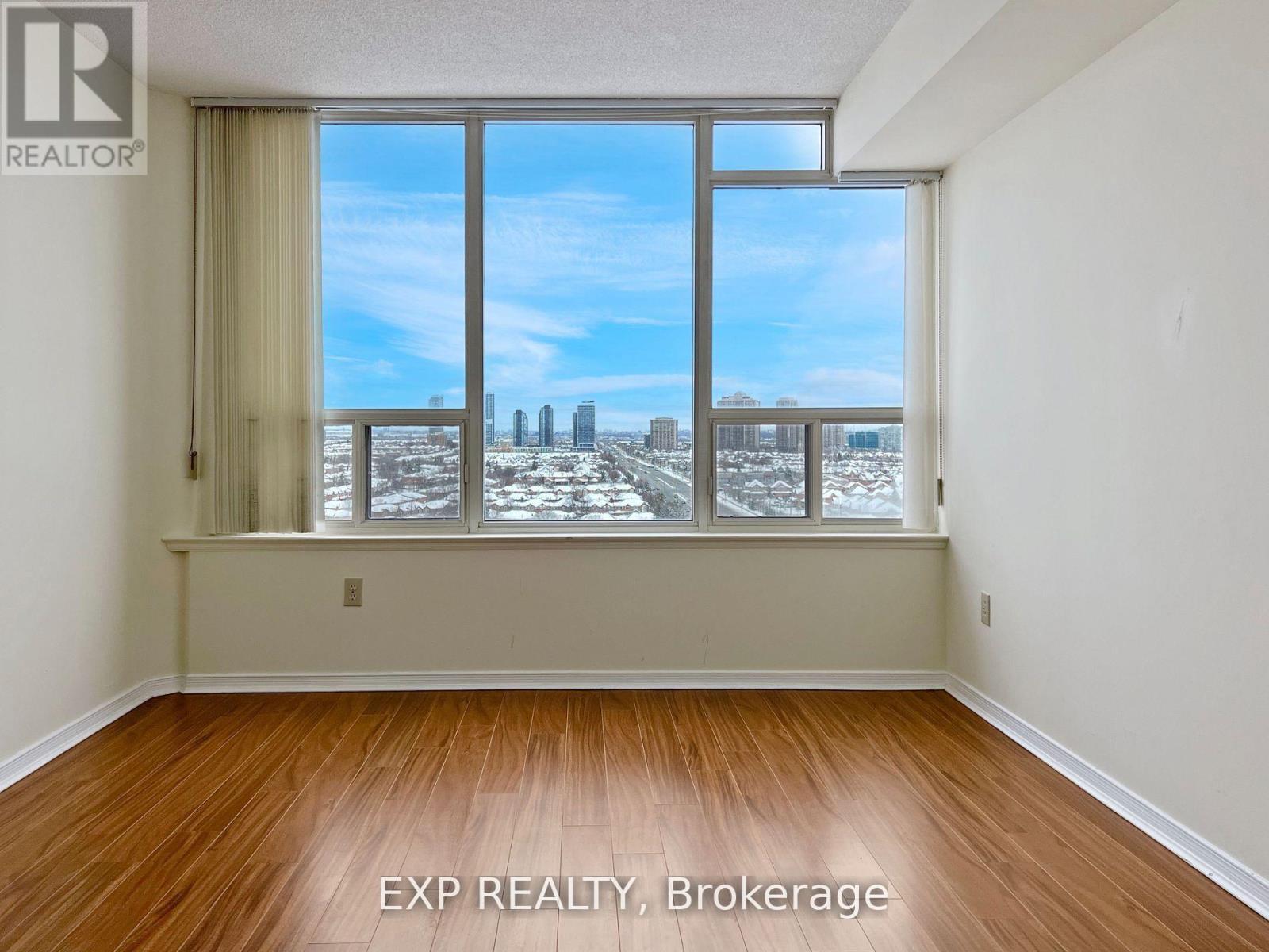 1507 - 700 Constellation Drive, Mississauga, Ontario  L5R 3G8 - Photo 7 - W12751286