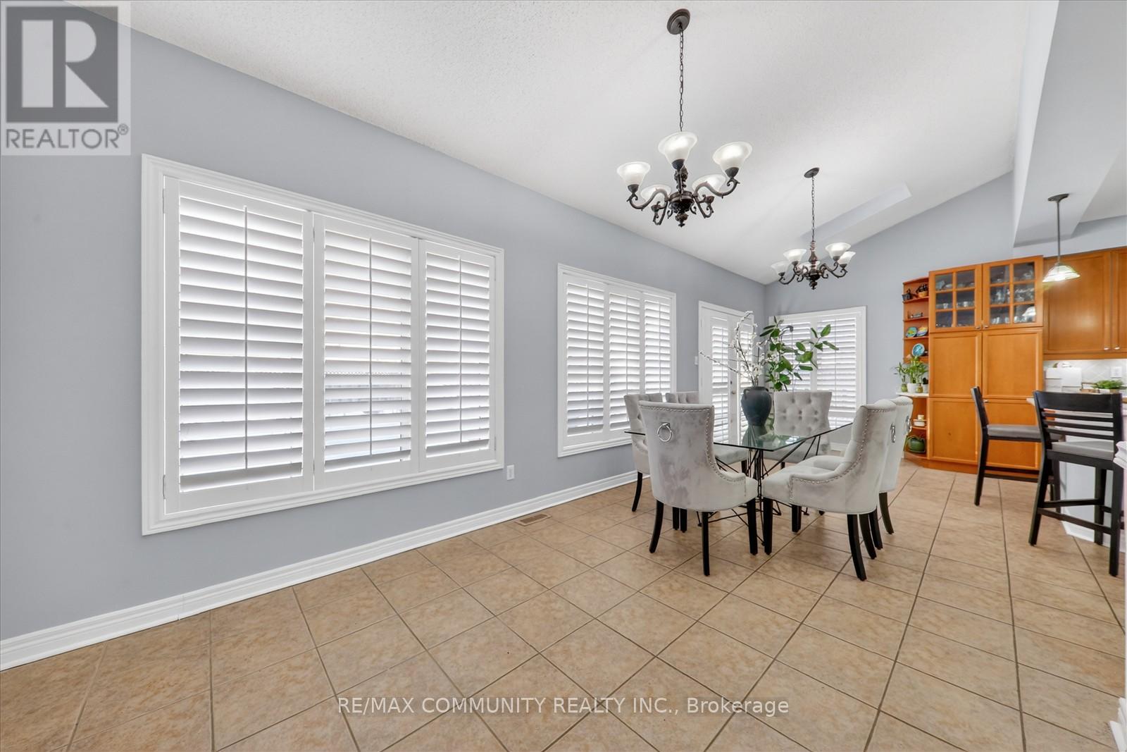 3367 Aquinas Avenue, Mississauga, Ontario  L5M 7L2 - Photo 13 - W12751296