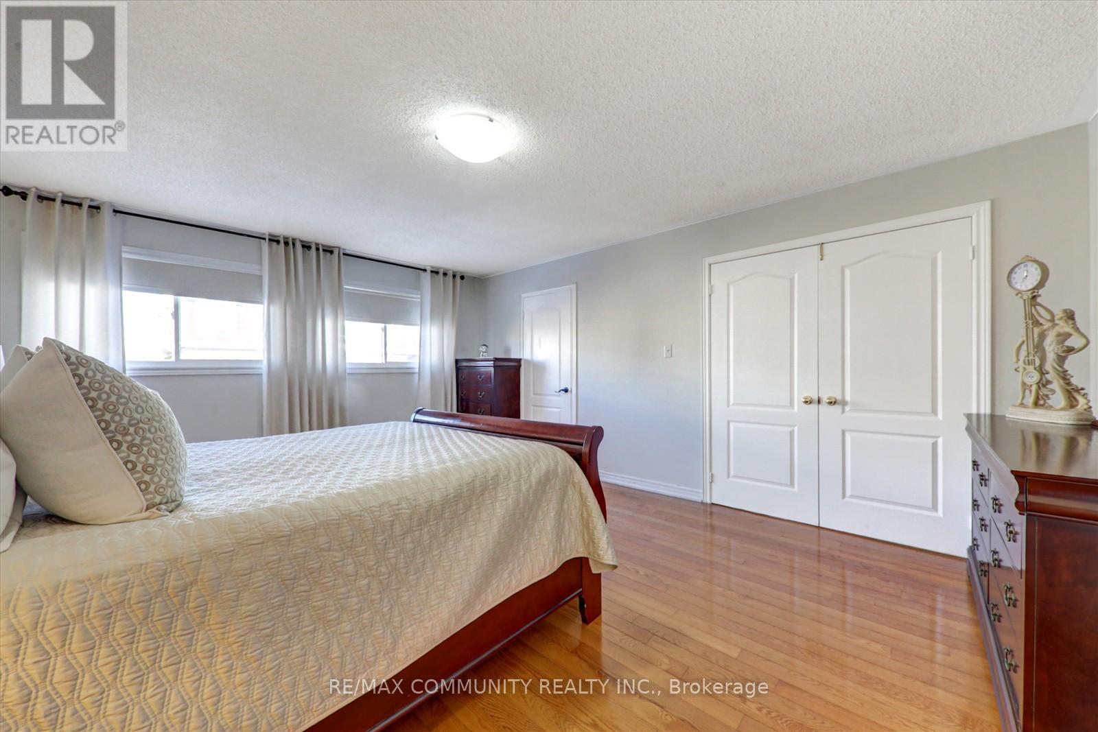 3367 Aquinas Avenue, Mississauga, Ontario  L5M 7L2 - Photo 35 - W12751296