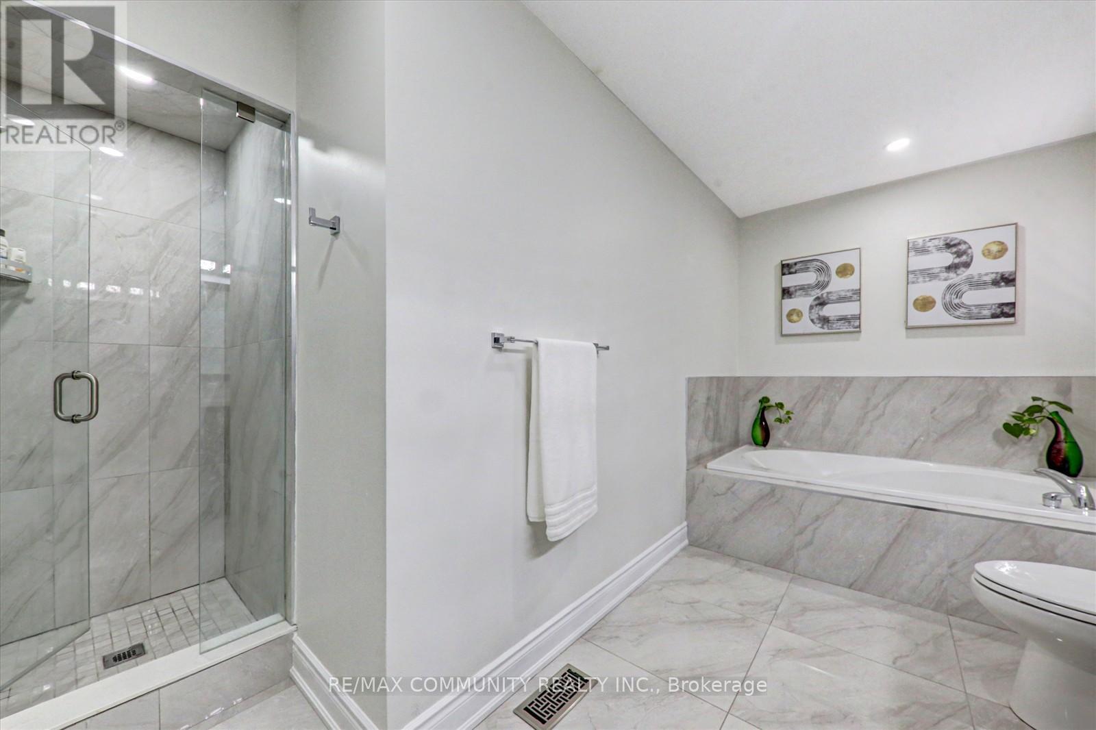 3367 Aquinas Avenue, Mississauga, Ontario  L5M 7L2 - Photo 38 - W12751296