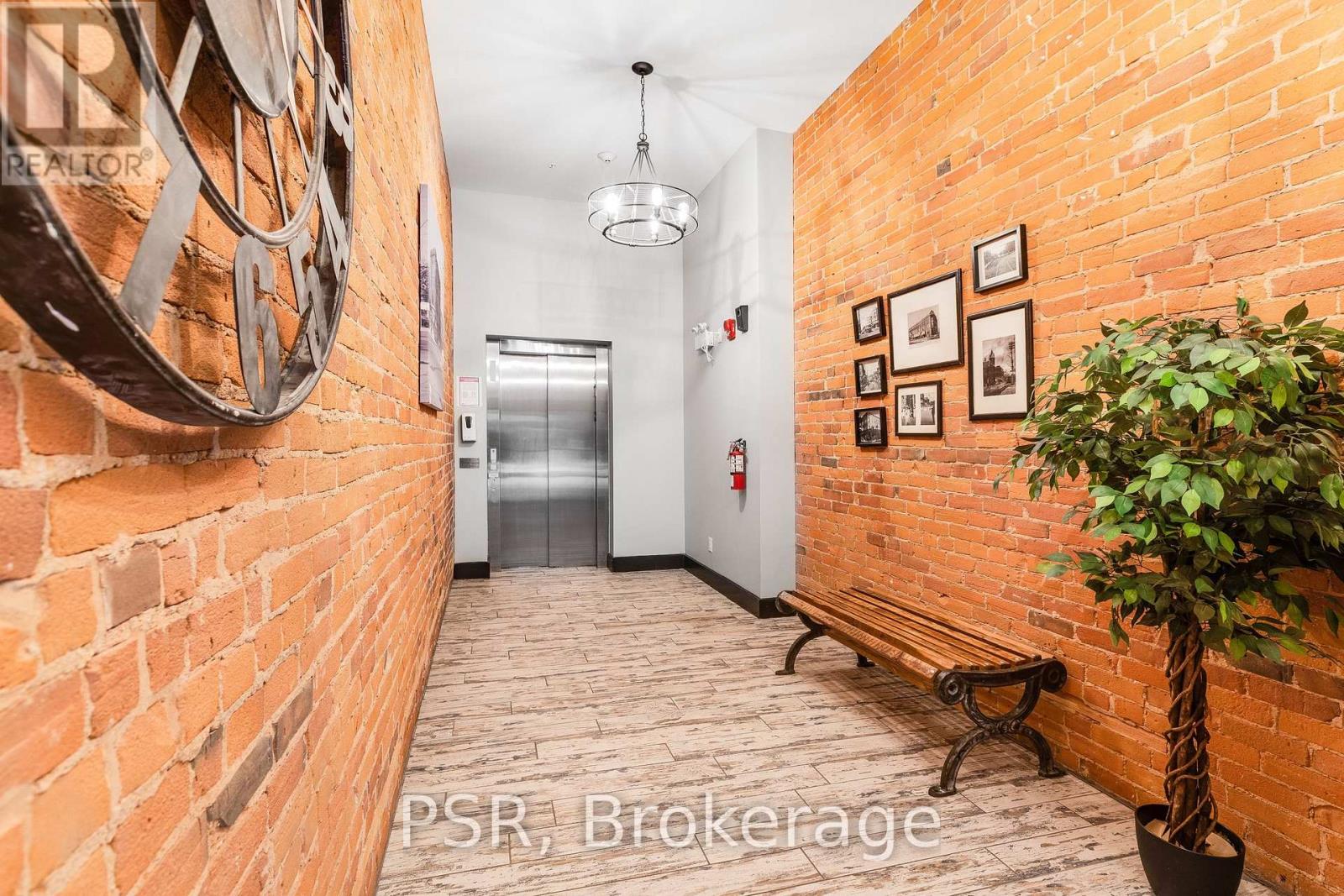 314 - 2870 Dundas Street, Toronto, Ontario  M6P 1Y8 - Photo 3 - W12751304