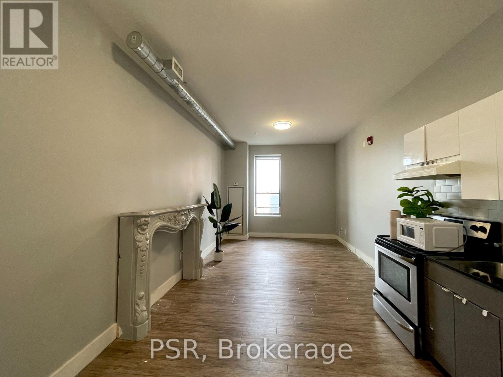 314 - 2870 Dundas Street, Toronto, Ontario  M6P 1Y8 - Photo 4 - W12751304