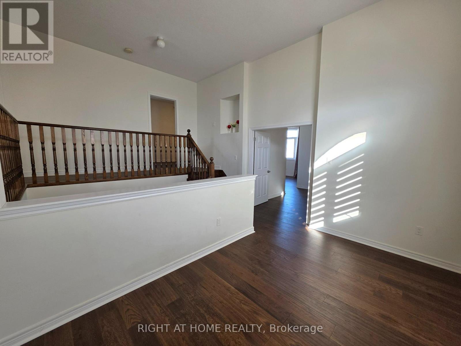 93 Oberfrick Avenue, Vaughan, Ontario  L6A 0N9 - Photo 20 - N12301167