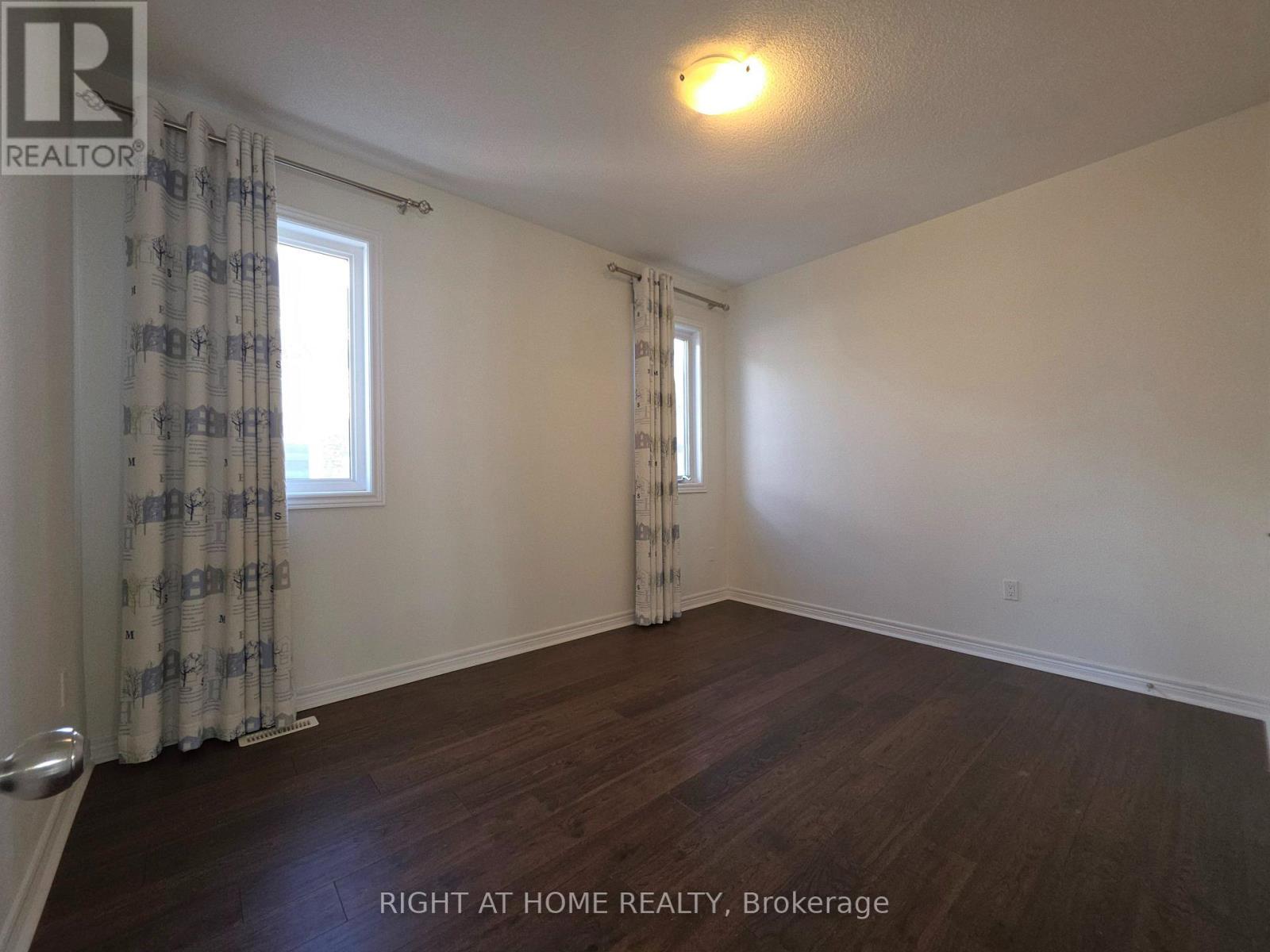 93 Oberfrick Avenue, Vaughan, Ontario  L6A 0N9 - Photo 31 - N12301167