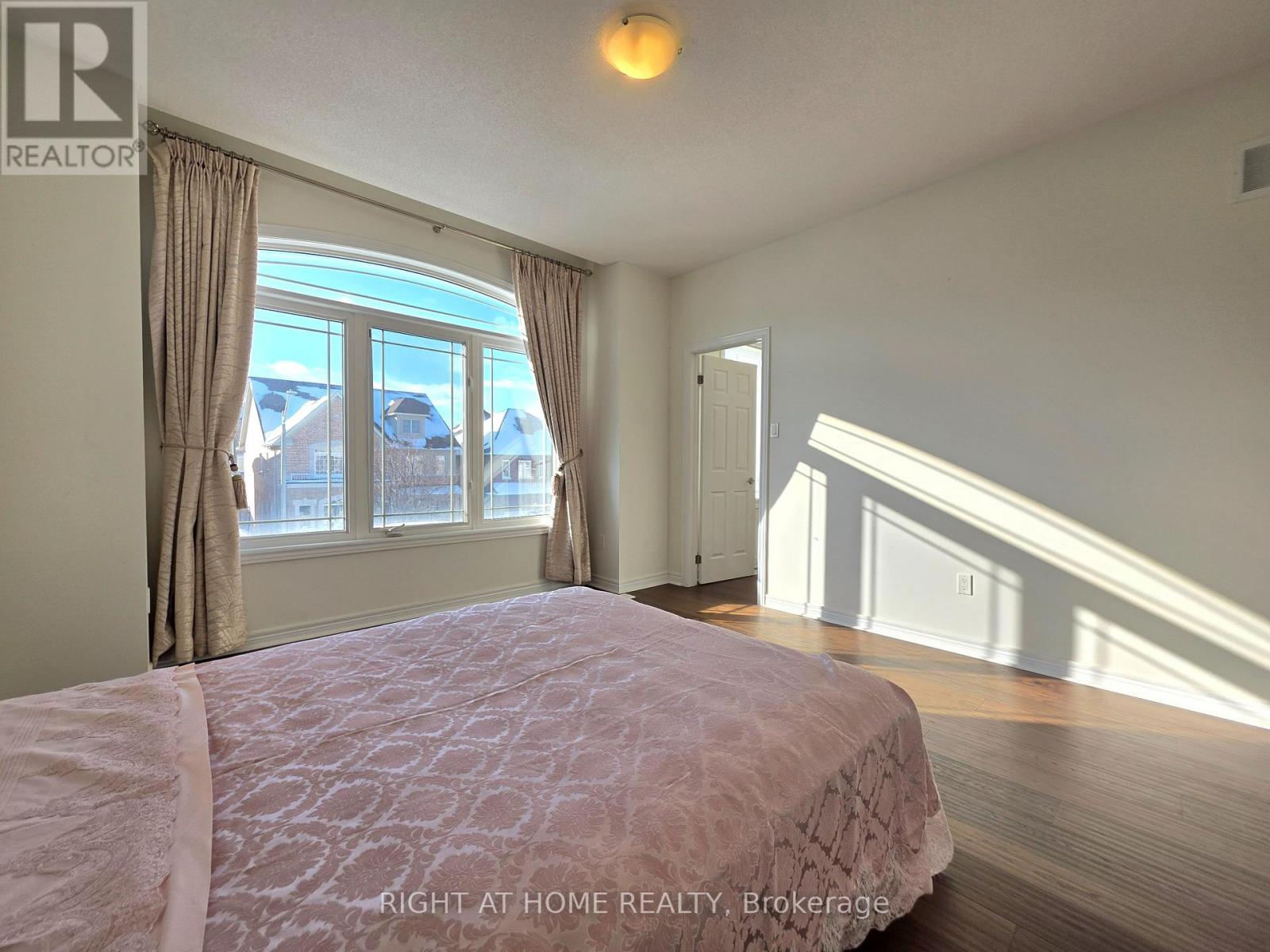 93 Oberfrick Avenue, Vaughan, Ontario  L6A 0N9 - Photo 39 - N12301167