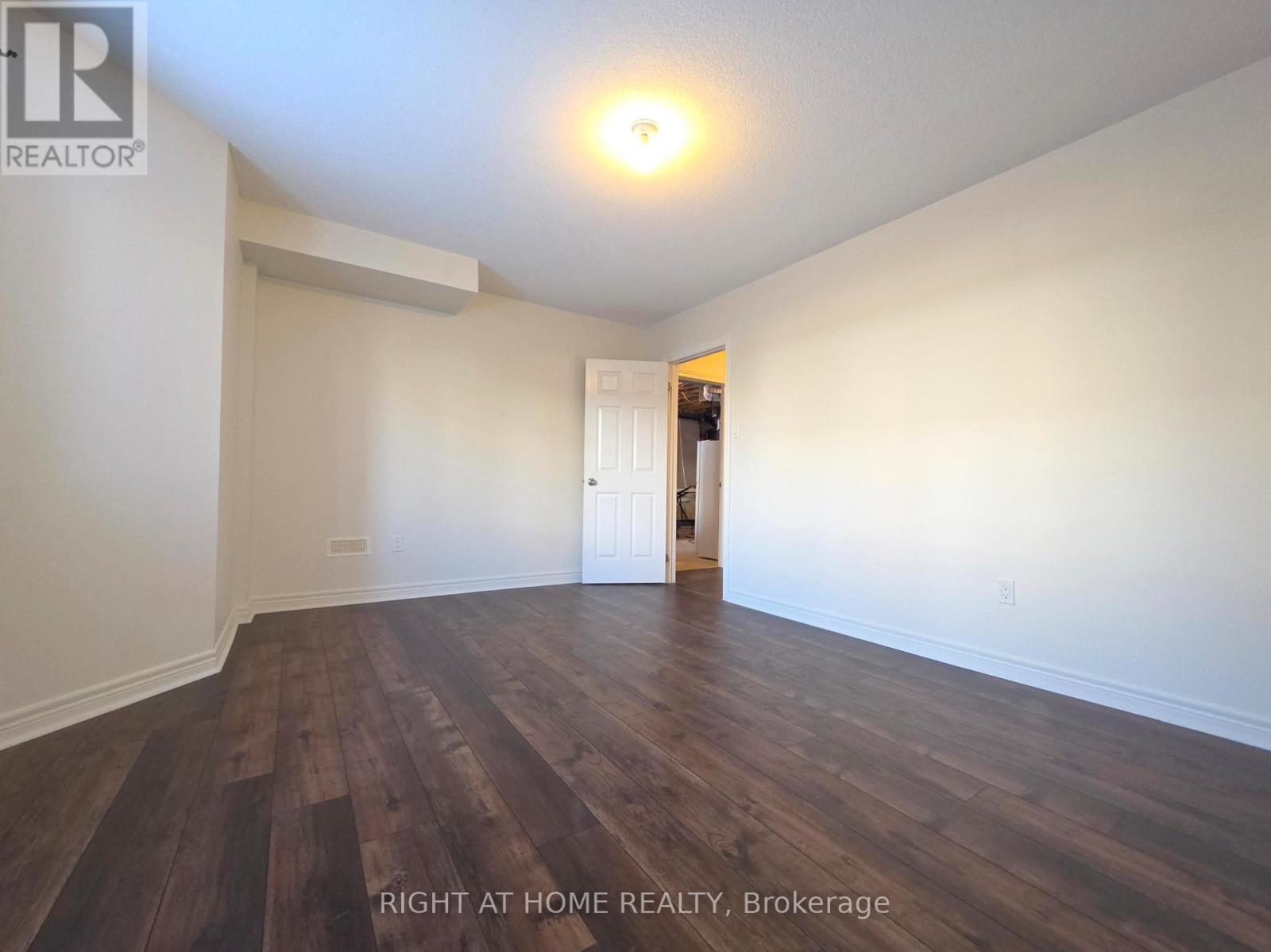 93 Oberfrick Avenue, Vaughan, Ontario  L6A 0N9 - Photo 50 - N12301167