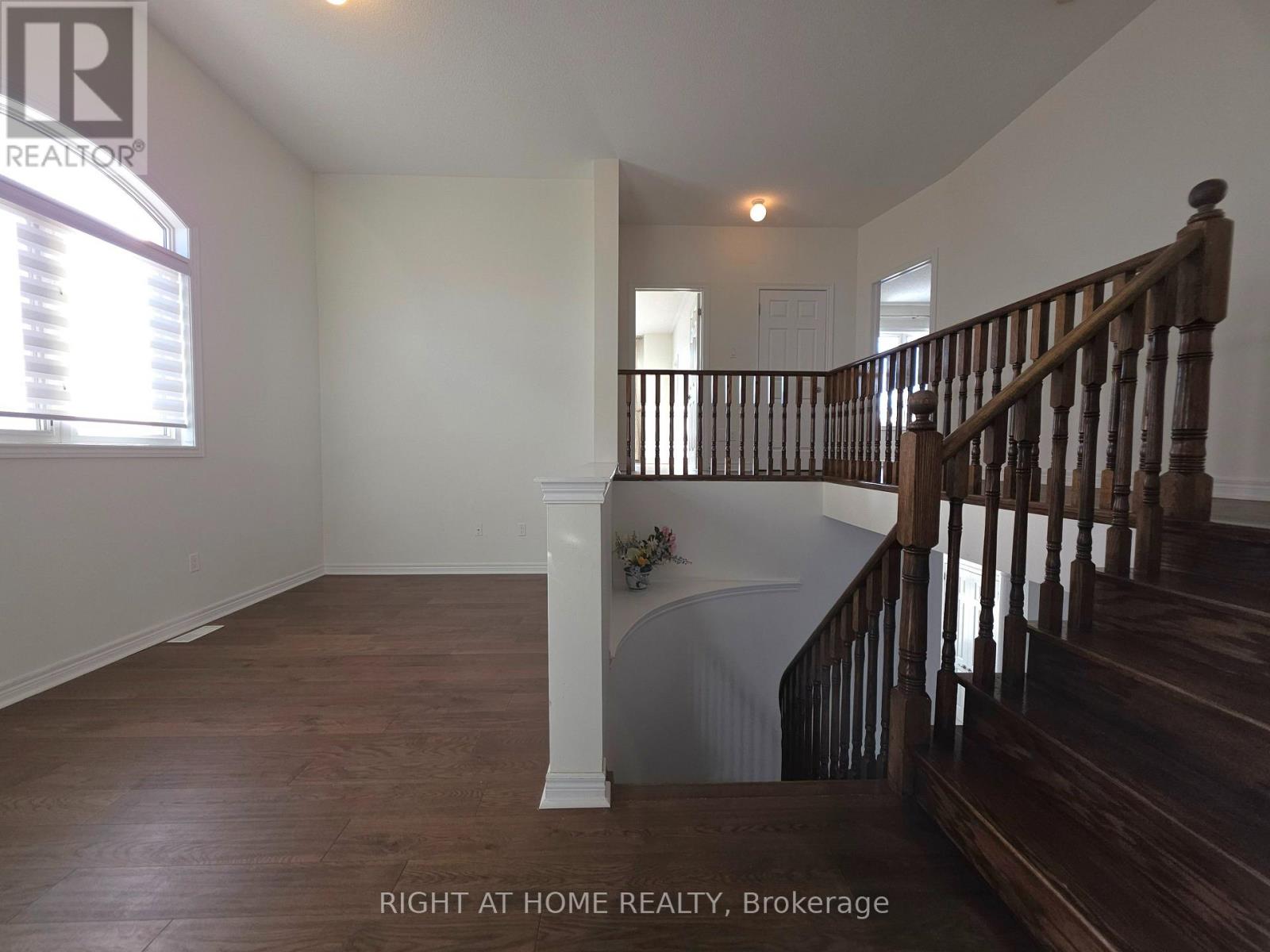 93 Oberfrick Avenue, Vaughan, Ontario  L6A 0N9 - Photo 19 - N12301167