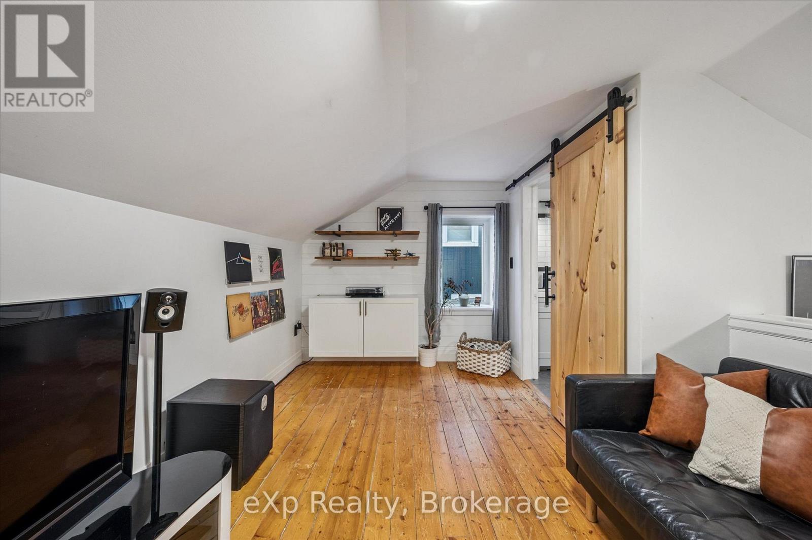 20 Bergey Street, Cambridge, Ontario  N3C 1P6 - Photo 15 - X12751328