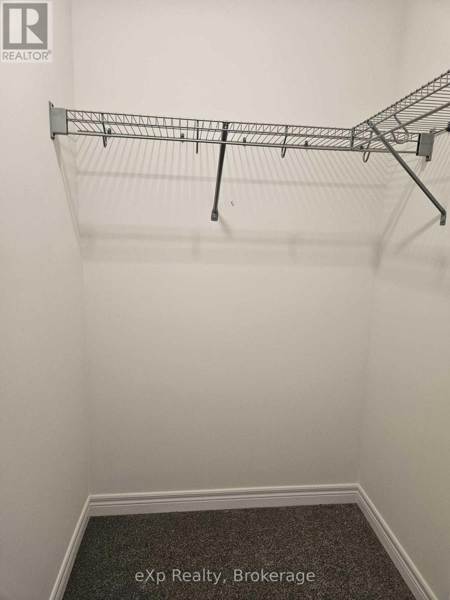 18 Reid Avenue N, Hamilton, Ontario  L8H 0B5 - Photo 10 - X12751354