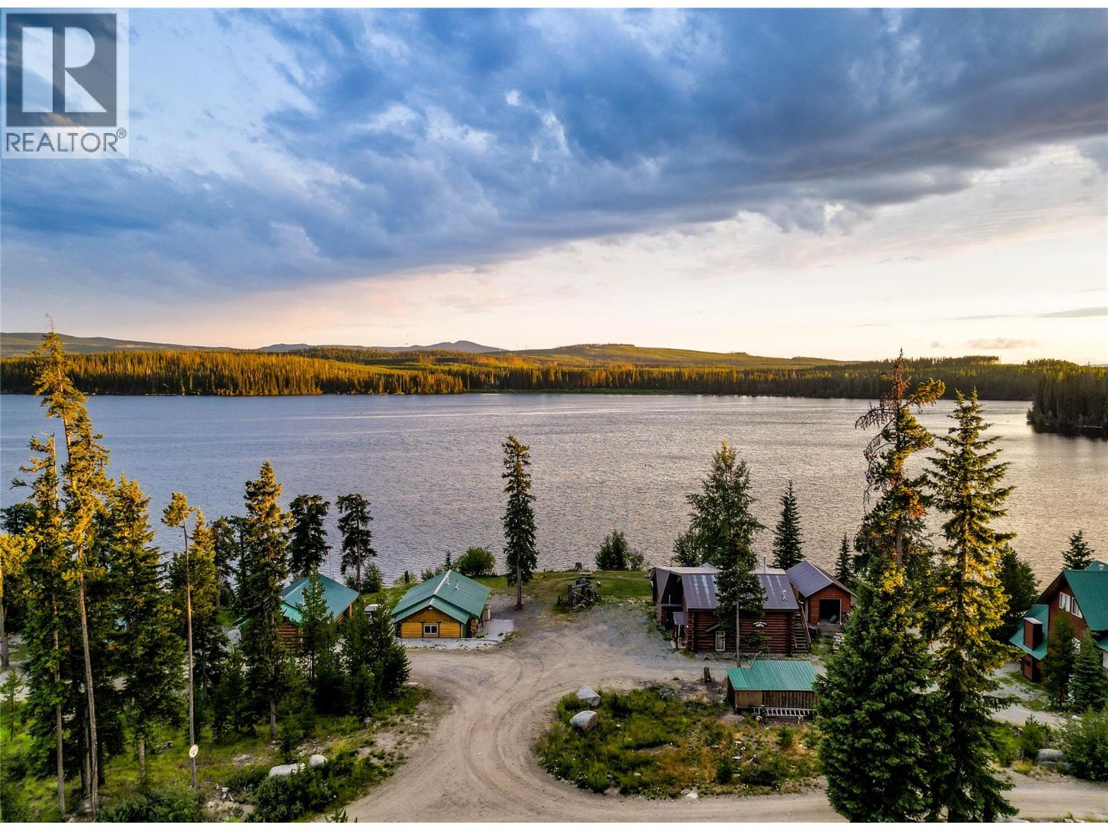 Cabin 10 Hatheume Lake Lodge Peachland Photo 32