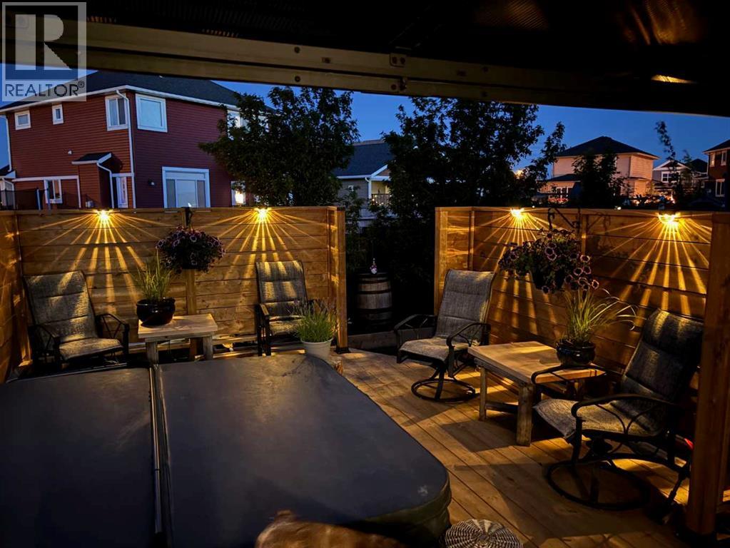 729 Hampton Hills Drive Ne, High River, Alberta  T1V 0E6 - Photo 2 - A2276415