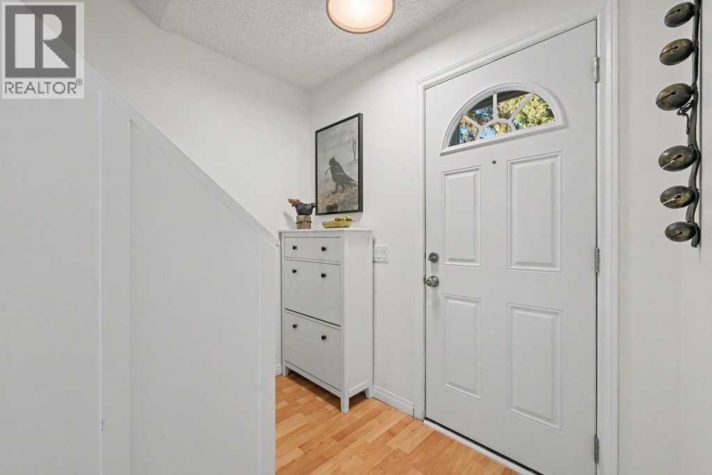 15, 999 Canyon Meadows Drive Sw, Calgary, Alberta  T2W 2S6 - Photo 9 - A2280609