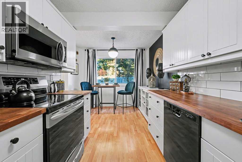 15, 999 Canyon Meadows Drive Sw, Calgary, Alberta  T2W 2S6 - Photo 19 - A2280609