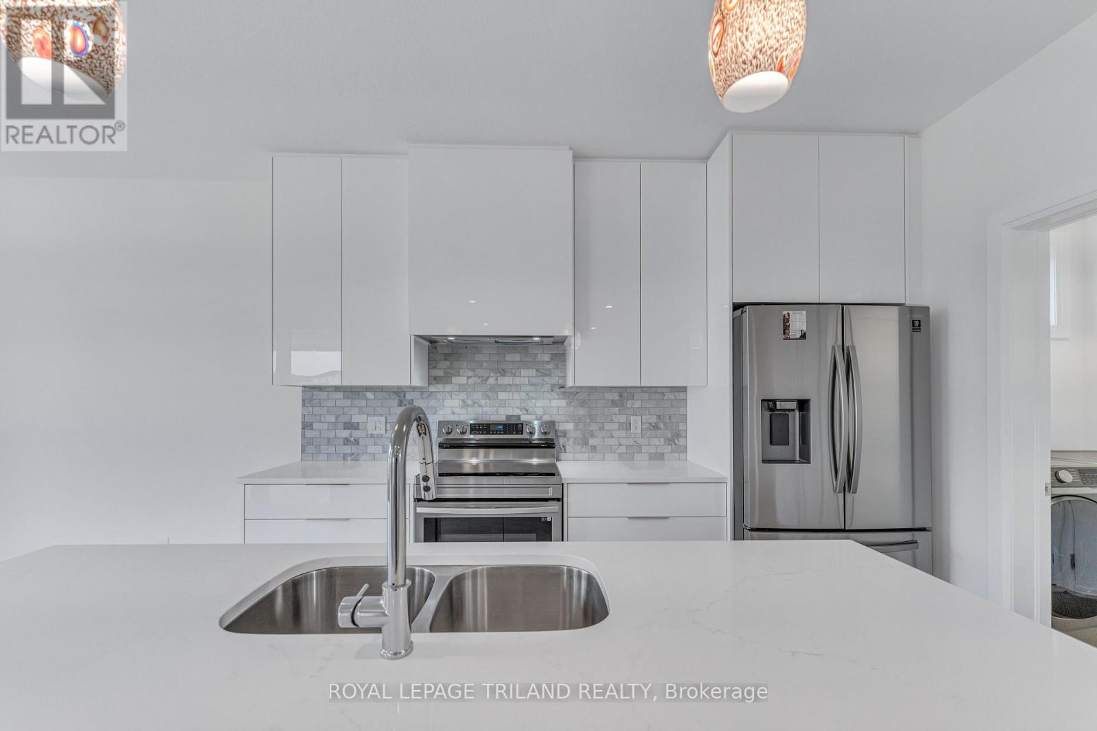 1719 Applerock Avenue, London North, Ontario  N6G 0X7 - Photo 10 - X12751400