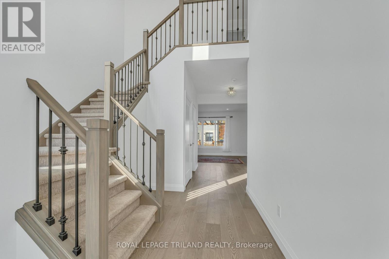 1719 Applerock Avenue, London North, Ontario  N6G 0X7 - Photo 3 - X12751400