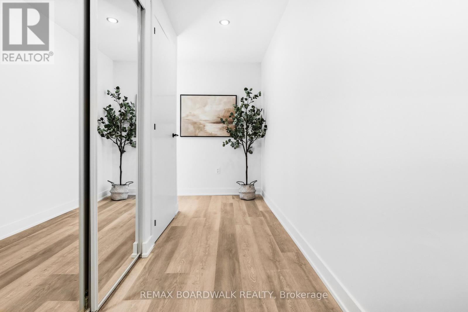 804 - 391 Slater Street, Ottawa, Ontario  K1R 0G7 - Photo 16 - X12751380