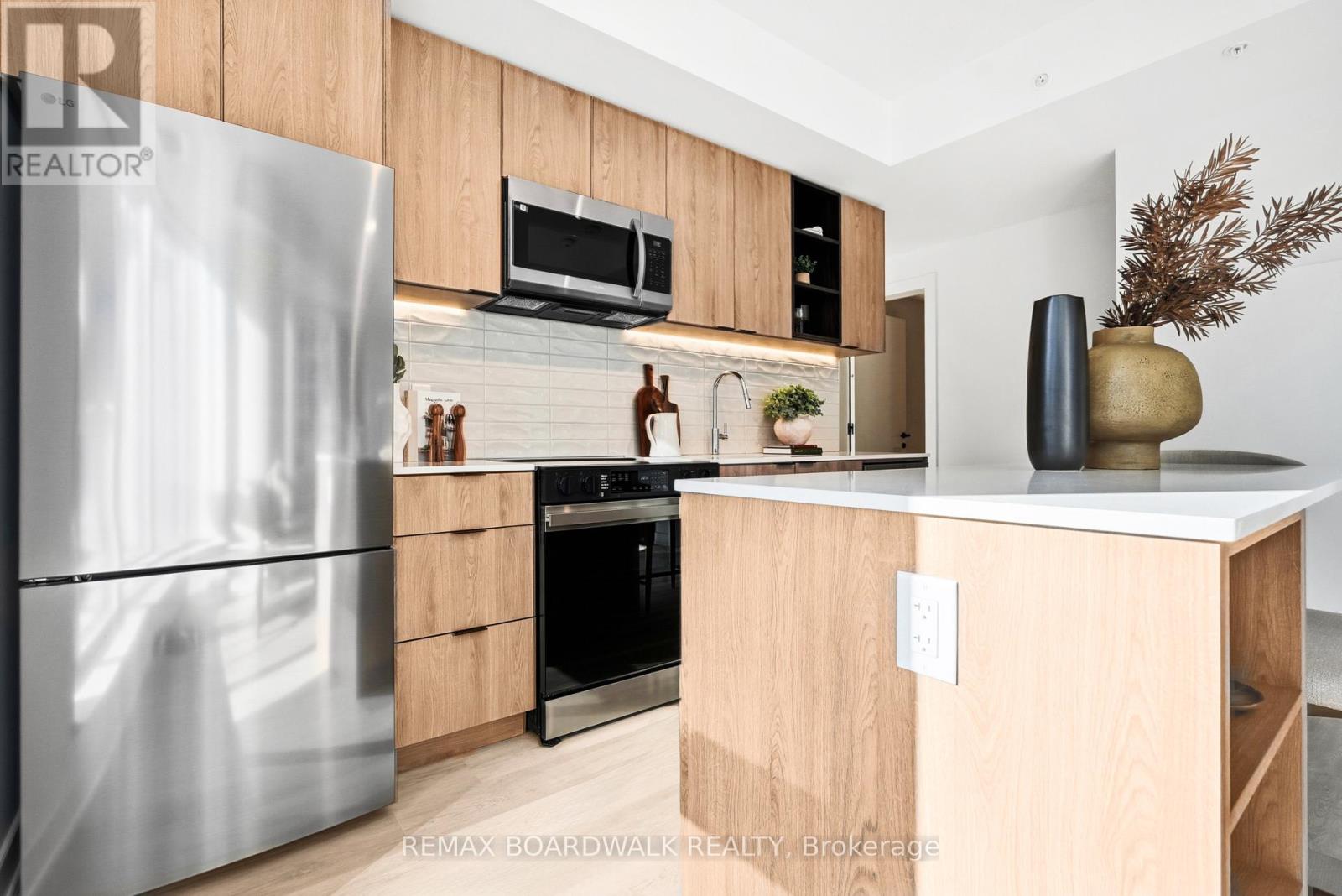 804 - 391 Slater Street, Ottawa, Ontario  K1R 0G7 - Photo 7 - X12751380