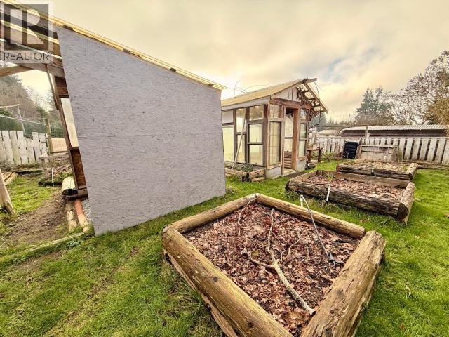 6144 Columbia Street, Powell River, British Columbia  V8A 4T4 - Photo 8 - 19620