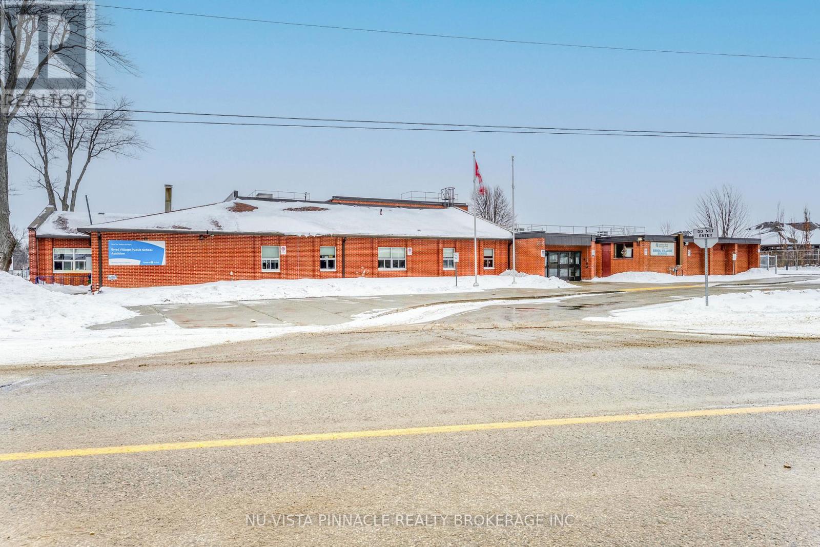 3567 Egremont Road, Plympton-Wyoming, Ontario  N0M 1E0 - Photo 39 - X12750470