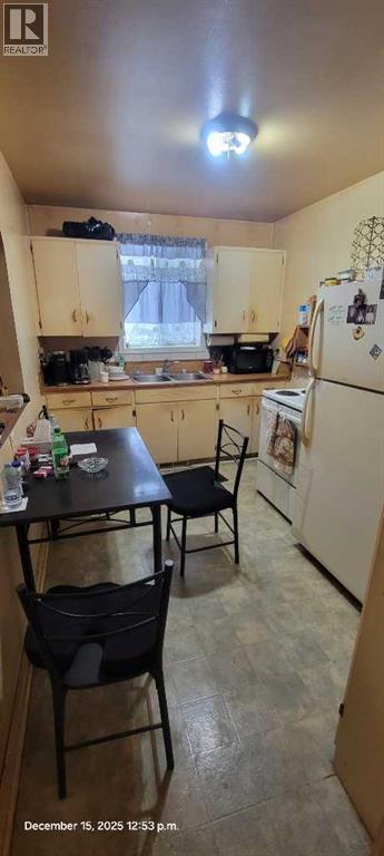 10308 101 Street, Peace River, Alberta  T8S 1B4 - Photo 12 - A2276681