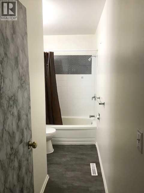 10308 101 Street, Peace River, Alberta  T8S 1B4 - Photo 10 - A2276681