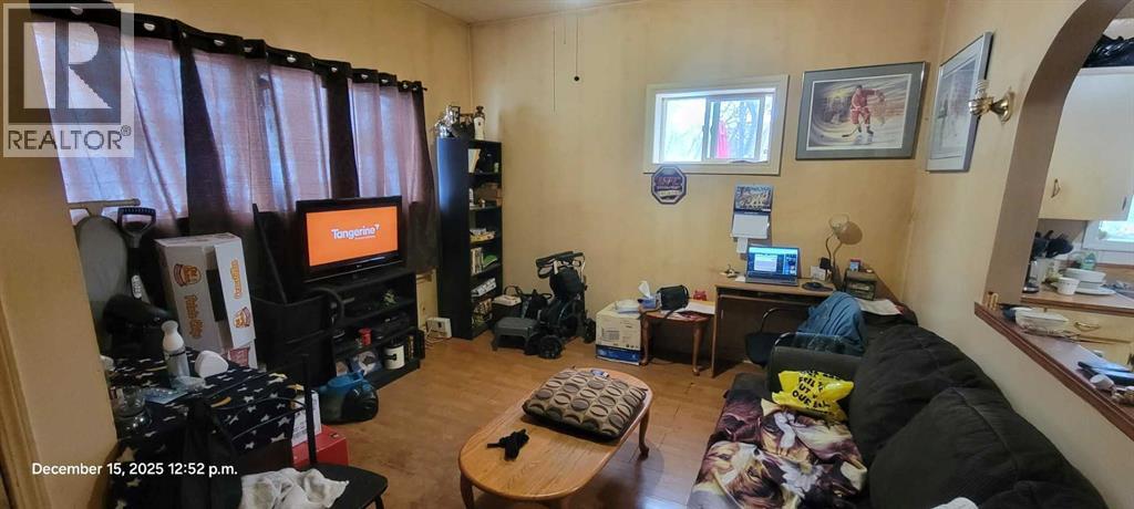 10308 101 Street, Peace River, Alberta  T8S 1B4 - Photo 12 - A2276657